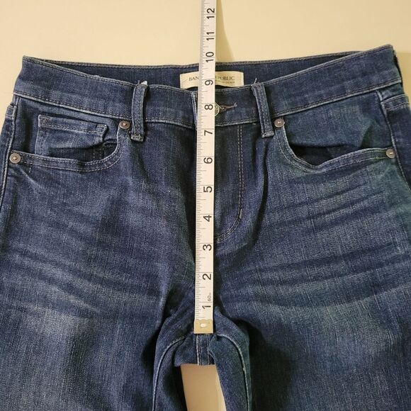 Banana Republic Women's Straight Vail Blue Denim Jeans - Picture 10 of 16